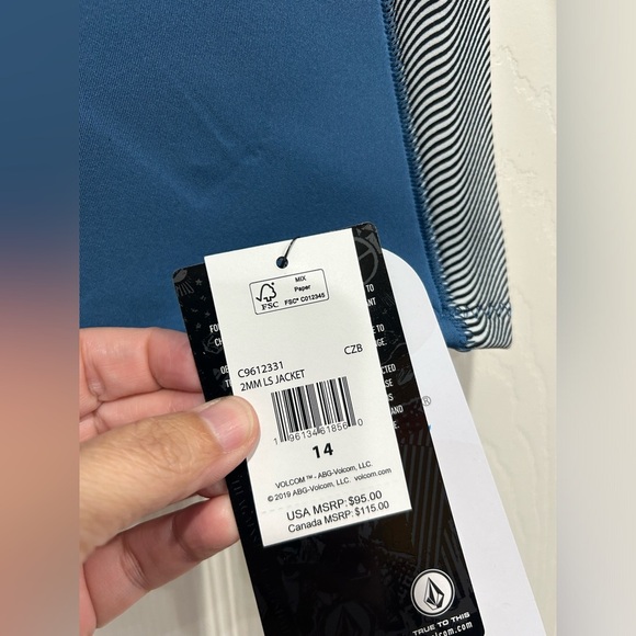 Volcom Boys Size 14 Wetsuit Jacket 2 mm Long Sleeve Blue NWT - Picture 7 of 8